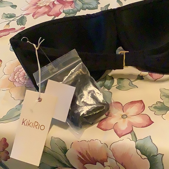 KikaRio bikini top padded NWT black clasp back padded 34D/36C new tag ox 500 - Picture 6 of 11
